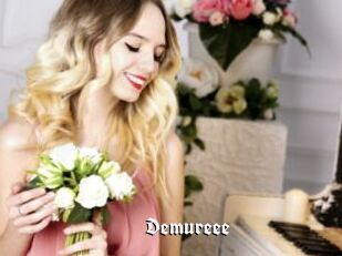 Demureee