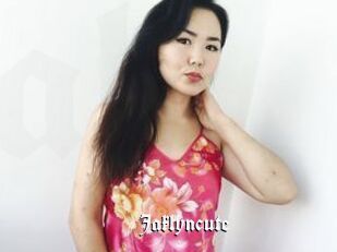 Jaklyncute