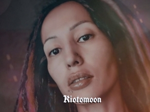 Kiotomoon