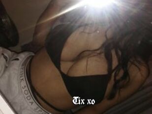 Tix_xo